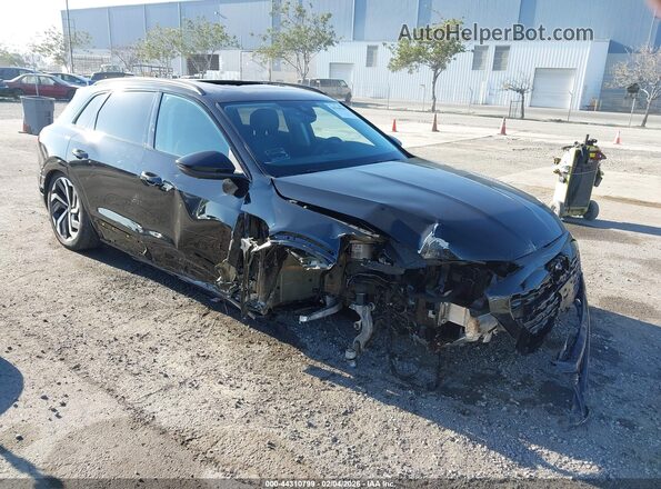 WA15AAGE0RB060401 2024 AUDI Q8 E-TRON Черный Передняя правая четверть