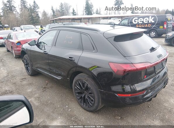 WA16AAGE4RB052497 2024 AUDI Q8 E-TRON Черный 