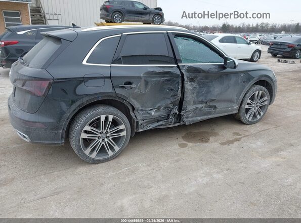 WA1A4AFY7J2091215 2018 AUDI SQ5 Черный Задняя правая четверть