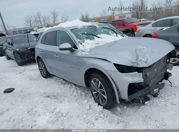 WA1AAAFYXM2132238 2021 AUDI Q5 Silver Przód prawy