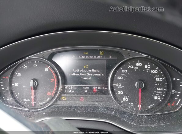 WA1AAAFYXM2132238 2021 AUDI Q5 Silver Widok tylnych siedzeń