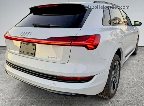 WA1AAAGE8MB010286 2021 AUDI E-TRON White წინა მარჯვენა
