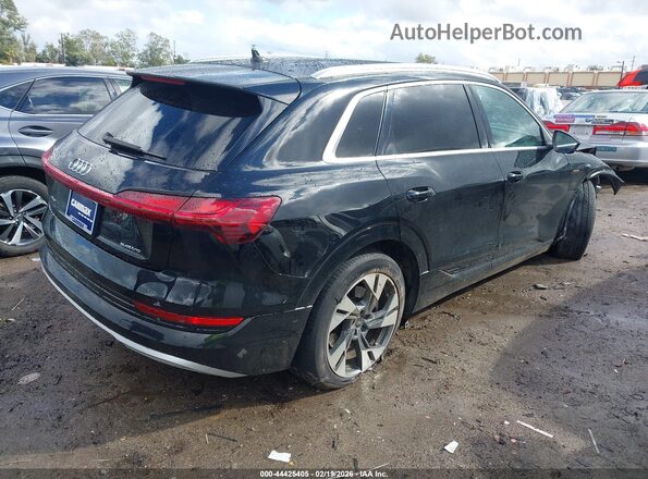 WA1AAAGE9MB033608 2021 AUDI E-TRON Black Trasero derecho