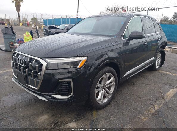 WA1ACBF75SD002327 2025 AUDI Q7 Black Przód lewy