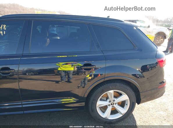 WA1AJAF75MD013654 2021 AUDI Q7 Черный Вид спереди