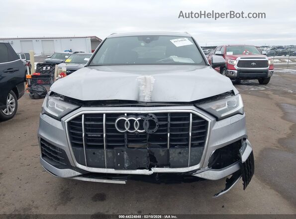 WA1AJAF7XMD018087 2021 AUDI Q7 Silver Widok z przodu