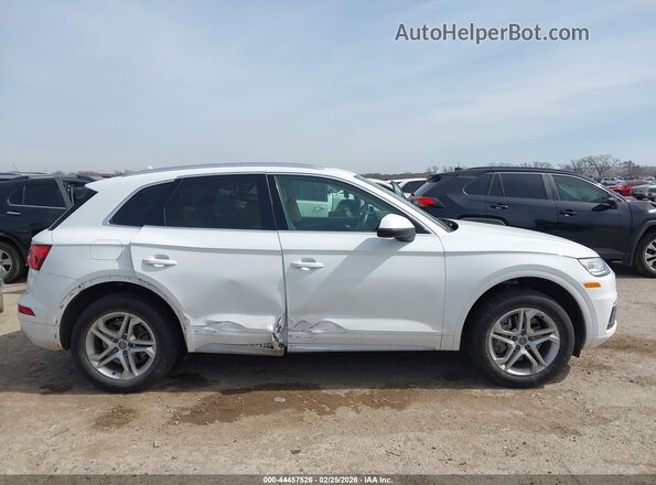 WA1ANAFY5K2091003 2019 AUDI Q5 White უკანა სალონის ხედი