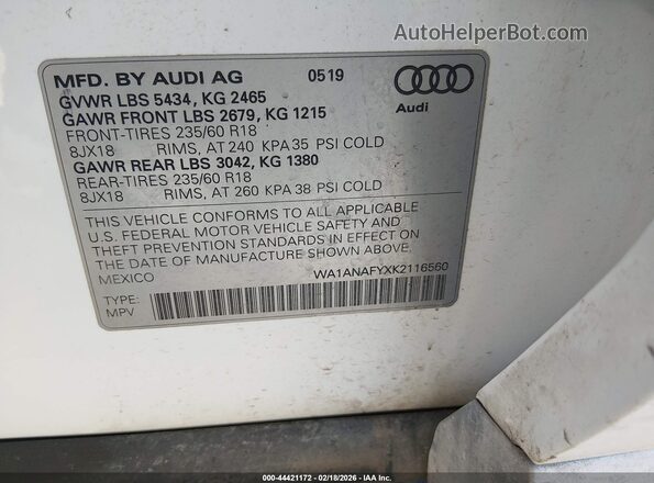 WA1ANAFYXK2116560 2019 AUDI Q5 Белый Вид подкапотного пространства