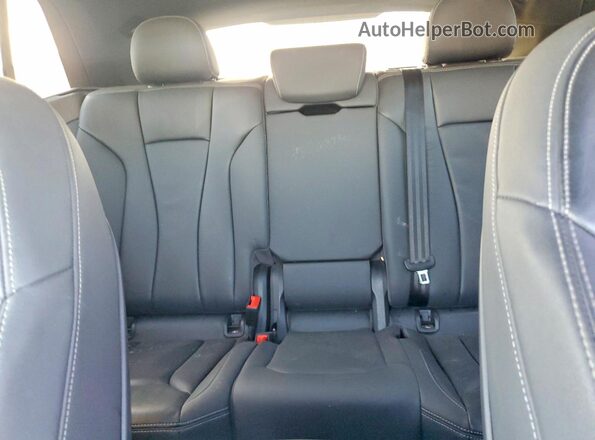 WA1AVAF15KD037157 2019 AUDI Q8 Black უკანა სავარძლების ხედი