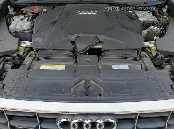 WA1AVAF1XKD009693 2019 AUDI Q8 Белый Вид наклейки с VIN-кодом