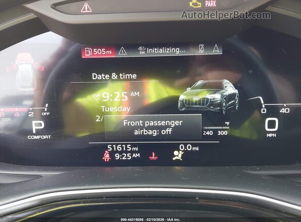 WA1AVBF16ND016375 2022 AUDI Q8 Белый Вид задних сидений