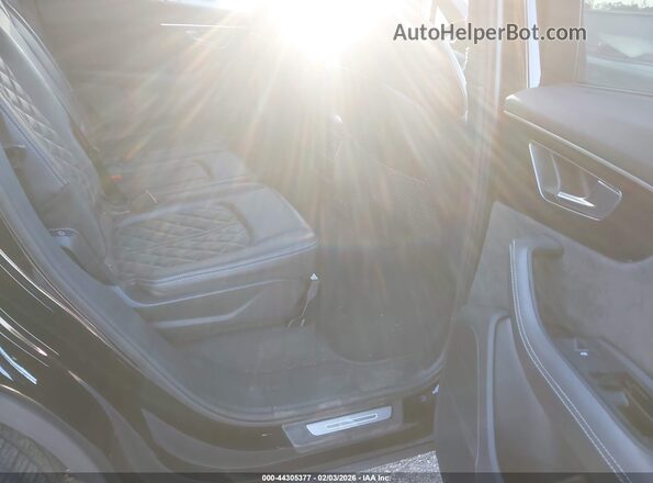 WA1AWBF76MD016652 2021 AUDI SQ7 Черный Вид наклейки с VIN-кодом