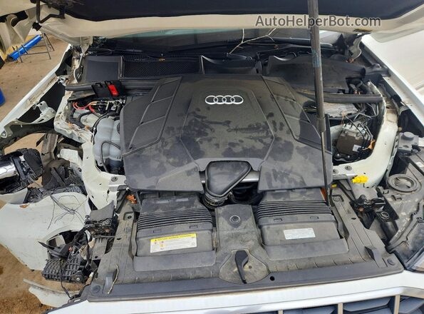 WA1AXAF72LD004925 2020 AUDI Q7 White Вид підкапотного простору