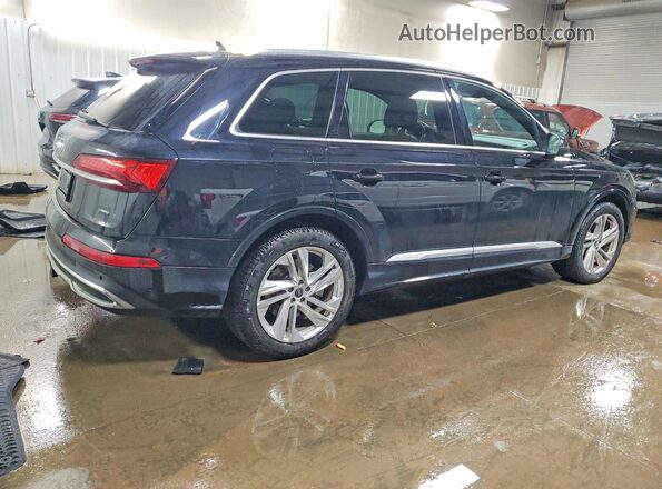 WA1AXAF7XMD024714 2021 AUDI Q7 Black Tył prawy