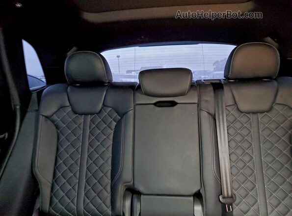 WA1B4AFY2R2021833 2024 AUDI SQ5 Черный Вид задних сидений