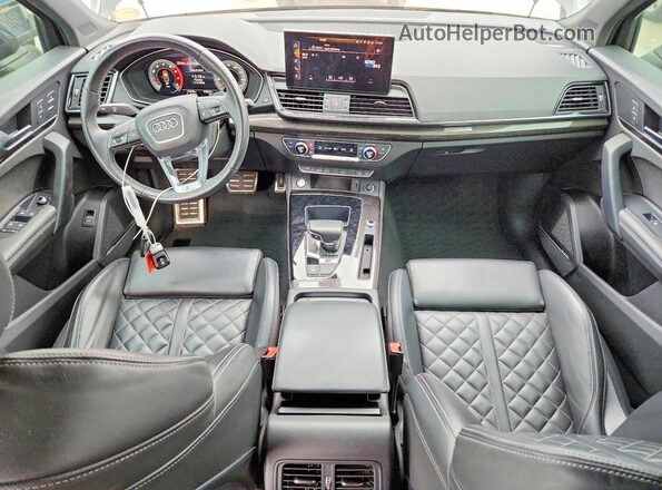 WA1B4AFY5M2032124 2021 AUDI SQ5 Черный Вид панели приборов