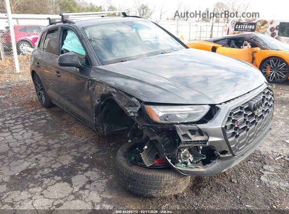 WA1B4AFY5R2046371 2024 AUDI SQ5 Gray Delantero derecho