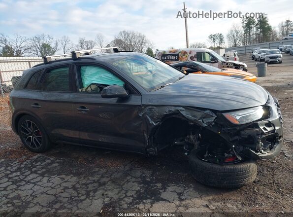 WA1B4AFY5R2046371 2024 AUDI SQ5 Gray Vista interior trasera