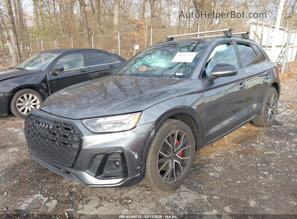 WA1B4AFY5R2046371 2024 AUDI SQ5 Gray Vista tres cuartos delantera izquierda
