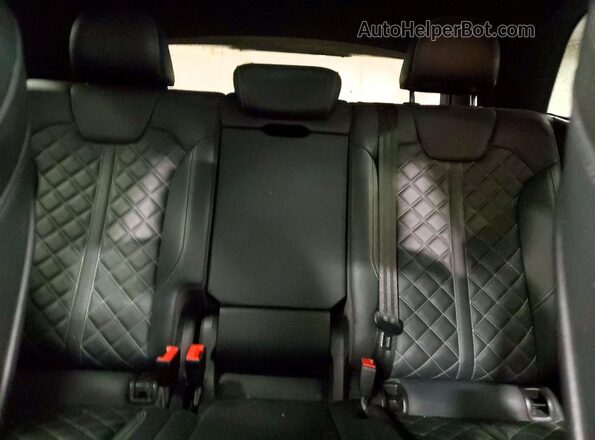 WA1B4AFYXL2056918 2020 AUDI SQ5 Black Вид задніх сидінь