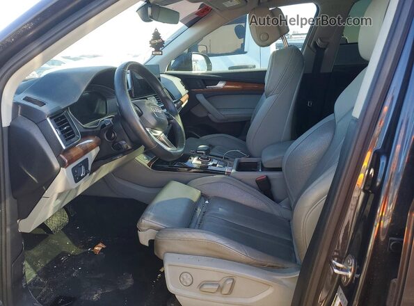 WA1BAAFY4M2010205 2021 AUDI Q5 Серый Вид салона спереди