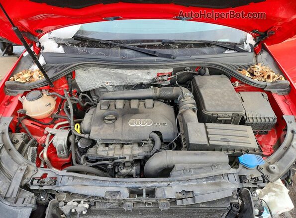WA1BCCFS4JR021175 2018 AUDI Q3 Red Вид підкапотного простору