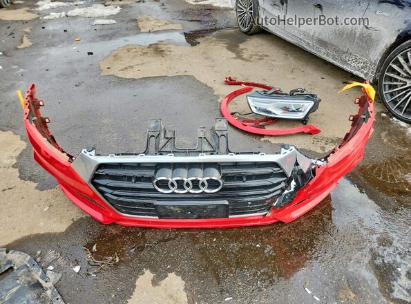 WA1BCCFS4JR021175 2018 AUDI Q3 Red Вид наклейки з VIN-кодом