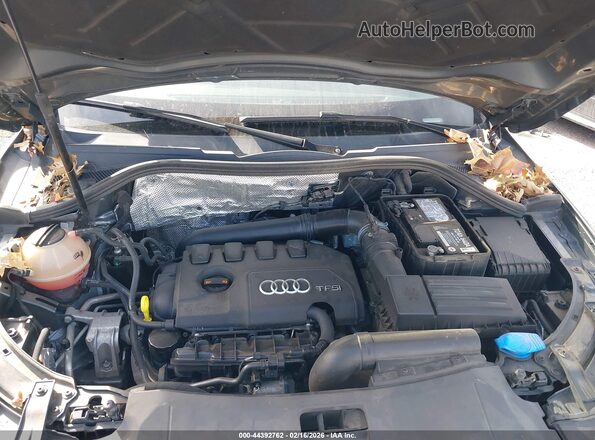 WA1BCCFS5HR013208 2017 AUDI Q3 Серый Вид сзади