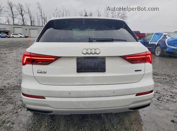 WA1BECF3XK1066835 2019 AUDI Q3 White Vista trasera