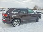 2021 Audi Q7 Komfort Бордовый vin: WA1BXAF74MD031145