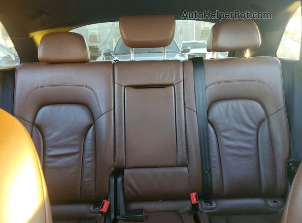 WA1C2AFP0GA046864 2016 AUDI Q5 Белый Вид задней части салона
