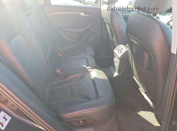 WA1C2AFPXHA063382 2017 AUDI Q5 Charcoal უკანა სავარძლების ხედი