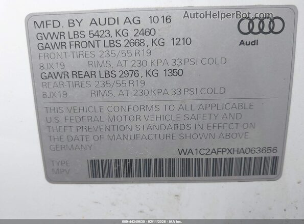 WA1C2AFPXHA063656 2017 AUDI Q5 White Вид підкапотного простору