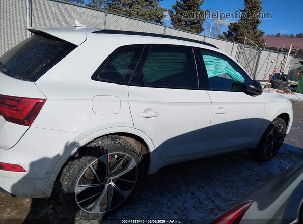 WA1C4AFY0R2038621 2024 AUDI SQ5 Белый Вид задней части салона
