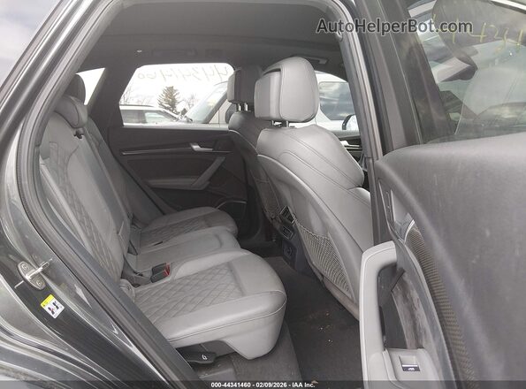 WA1C4AFY9J2140780 2018 AUDI SQ5 Gray Widok naklejki z numerem VIN