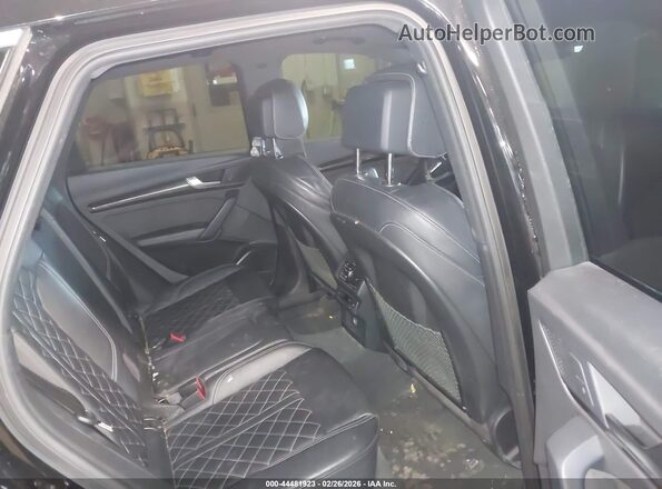 WA1C4AFY9J2182477 2018 AUDI SQ5 Черный Вид наклейки с VIN-кодом