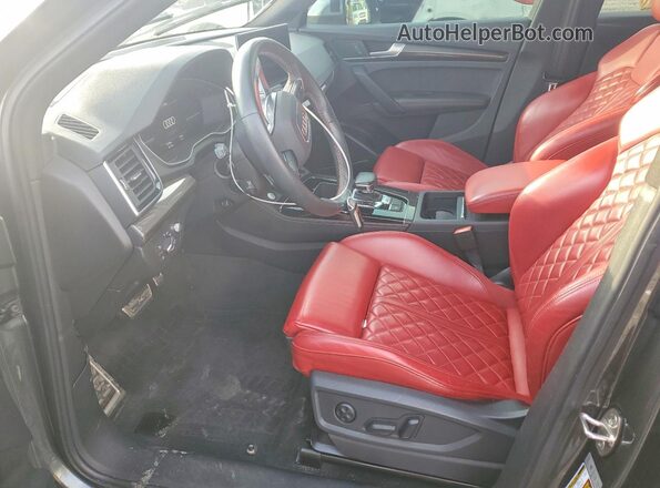 WA1C4AFYXM2064443 2021 AUDI SQ5 Угольный Вид салона спереди