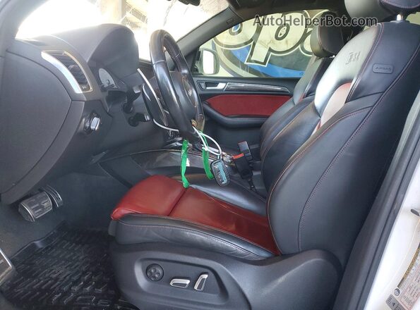 WA1CCAFP5GA140168 2016 AUDI SQ5 White Widok wnętrza z przodu