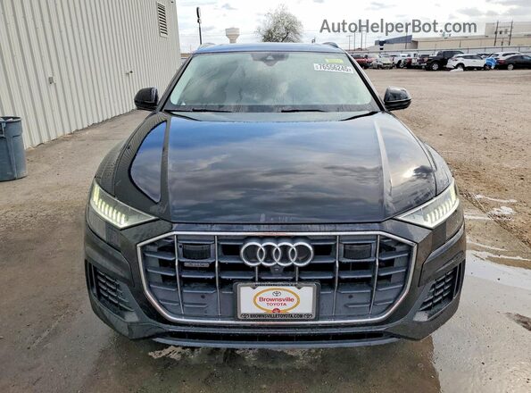 WA1CVAF16KD012244 2019 AUDI Q8 Black Widok z przodu