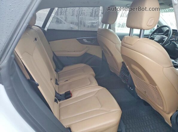 WA1CVAF17LD021763 2020 AUDI Q8 White უკანა სალონის ხედი