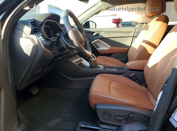 WA1DECF31R1207777 2024 AUDI Q3 Черный Вид салона спереди