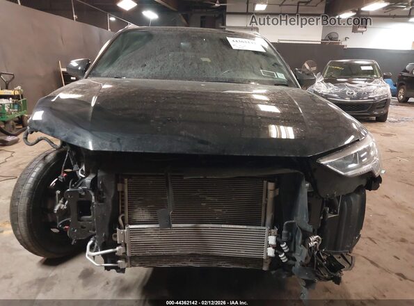 WA1DECF36P1143104 2023 AUDI Q3 Black წინა ხედი