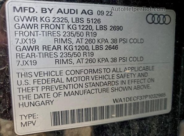 WA1DECF37P1032965 2023 AUDI Q3 Black Vista de la etiqueta del VIN