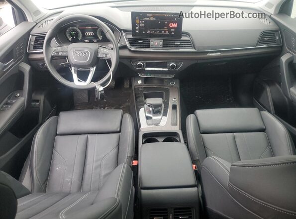 WA1E2AFY9R2015157 2024 AUDI Q5 Черный Вид панели приборов