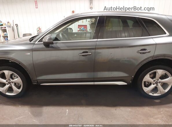 WA1EAAFY0P2172219 2023 AUDI Q5 Серый 