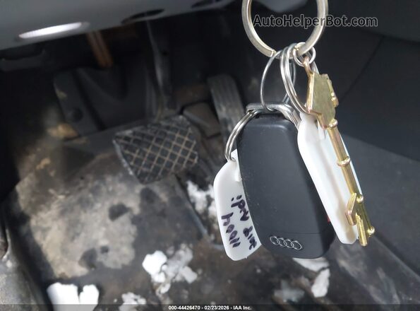 WA1ECCFS2JR020927 2018 AUDI Q3 Blue Вид панелі приладів
