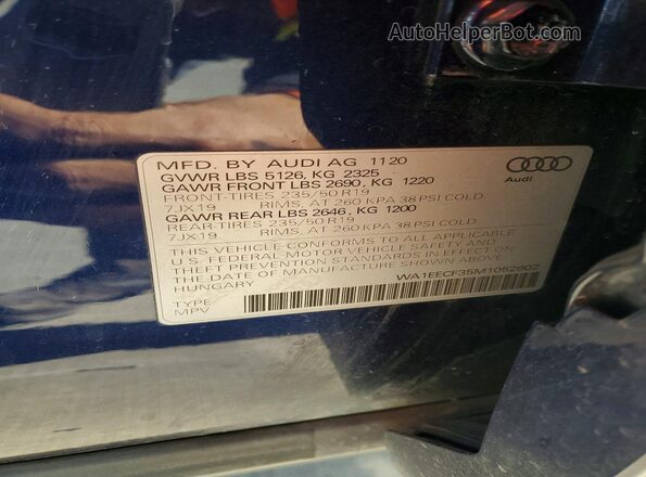 WA1EECF35M1052602 2021 AUDI Q3 Blue Շարժիչի բաժամունքի տեսք