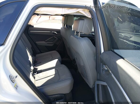 WA1EECF35P1122314 2023 AUDI Q3 Белый Вид наклейки с VIN-кодом
