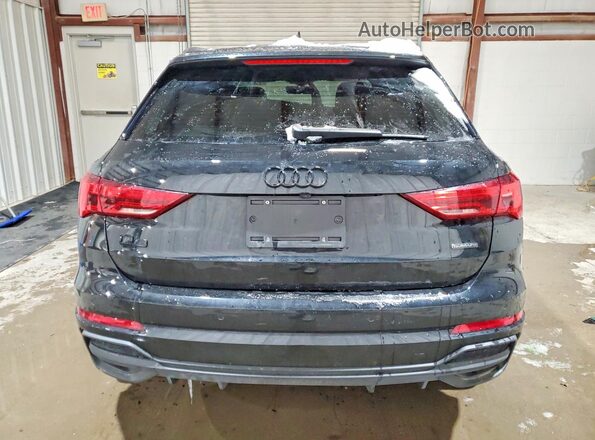 WA1EECF35R1165814 2024 AUDI Q3 Черный Вид сзади
