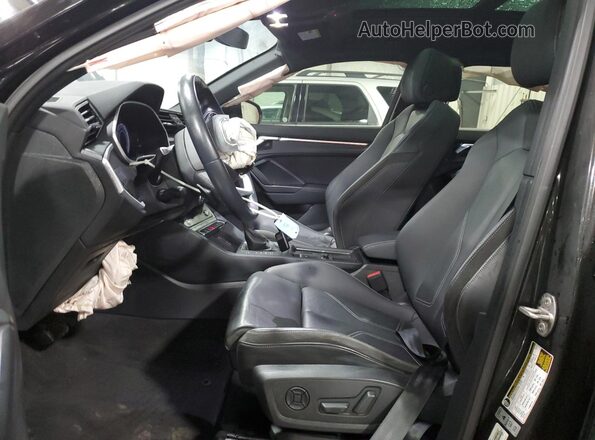 WA1EECF36M1018071 2021 AUDI Q3 Black Սալոնի դիմացի տեսք